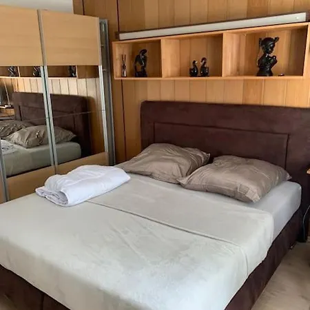 Apartment Stylische 3-zi-wohnung In Eberfeld *